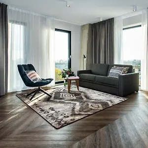 Numa Docklands Apartahotel